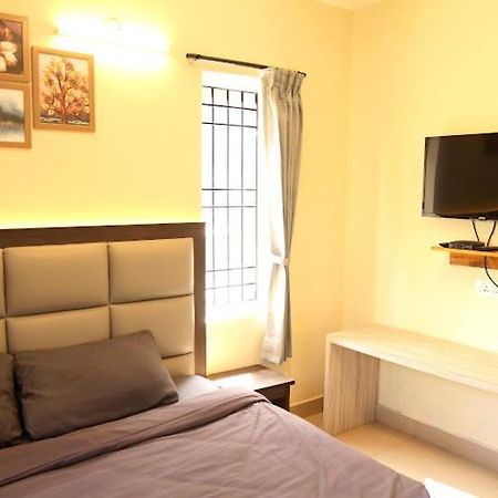 Hotel Venus Residency à Ooty Extérieur photo