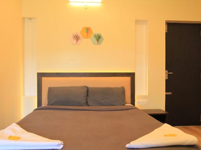 Hotel Venus Residency à Ooty Extérieur photo